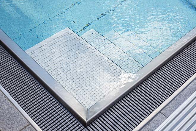 Edelstahlschwimmbecken bieten beste Hygieneeigenschaften